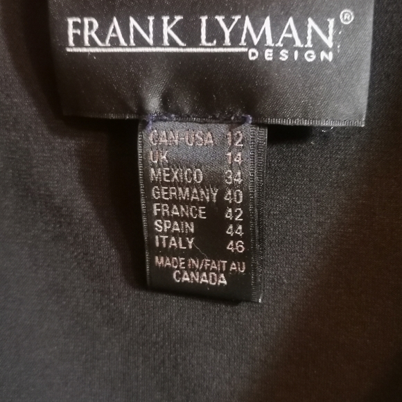 Frank Lyman asymmetric top zebra - Picture 4 of 4